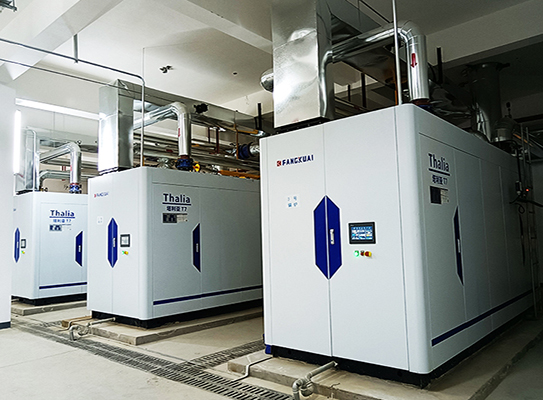 敦（dūn）煌華夏國際大酒店2.1MW真空熱水鍋爐案例