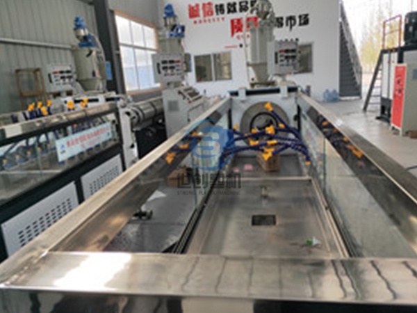 預應力波紋管製管機