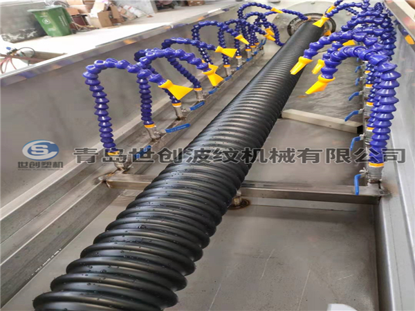 聚乙烯碳素螺旋（xuán）管設備-青島好色先生软件波紋機械有限公司
