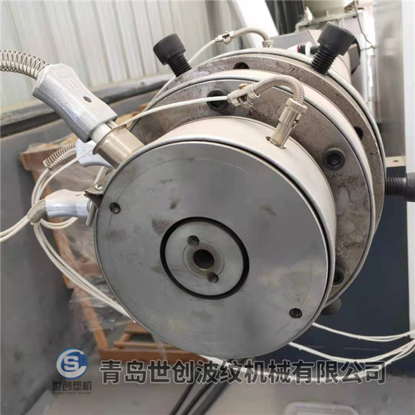 塑料管材擠出機容易出現的毛病及處（chù）理方法